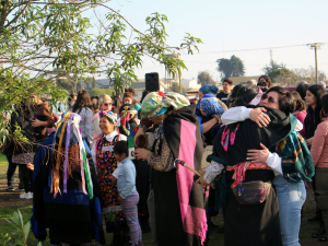 Más de un centenar de personas participaron en la Ruka de Llolleo del  tradicional Wuñol Txipantu