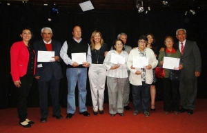 Municipio celebra octava versión de Programa Vínculos en la comuna