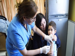 Llaman a la población de San Antonio a recibir la segunda dosis de la vacuna contra la Meningitis W135   