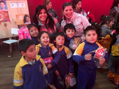 Cerca de 260 ni&ntilde;os de San Antonio disfrutaron con deliciosa degustaci&oacute;n de comida saludable y zumba kids