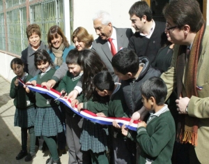 Municipio de San Antonio inauguró diversas obras de mejoramiento en escuelas de la comuna.