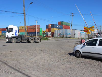 Municipalidad repavimentar&aacute; calzada del Cruce 7 Sur con Av. Angamos al Puerto