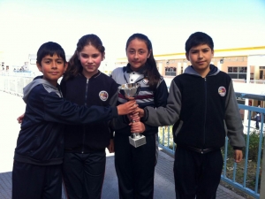 Estudiantes de Escuela Movilizadores Portuarios obtuvieron el segundo lugar regional en concurso de deletreo en inglés.