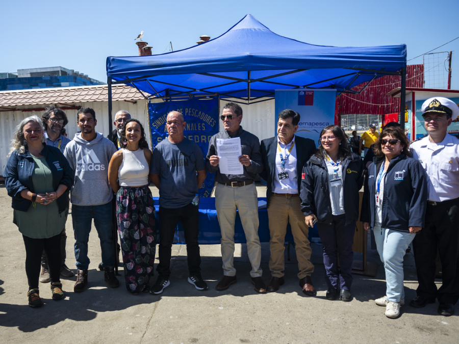 Sernapesca entrega administración de caleta Pacheco Altamirano de San Antonio a sindicato de pescadores