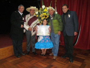 El municipio celebro los 17 años de existencia del “Club de cueca Los Estribos”