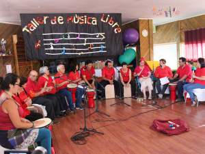 Usuarios de Centro de Rehabilitación San Antonio de Padua rindieron homenaje a Violeta Parra