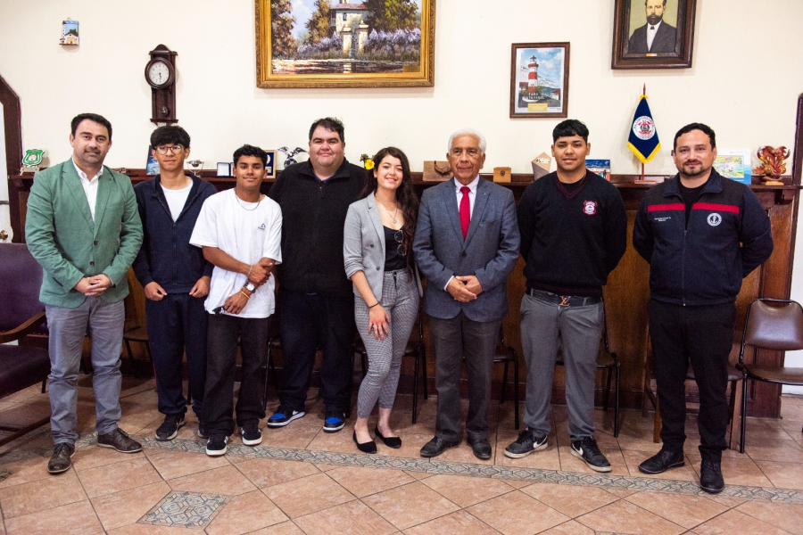 Estudiantes del Instituto Comercial representar&aacute;n a San Antonio en Brasil