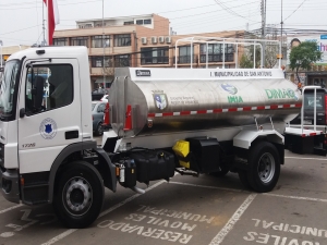Dos modernos camiones aljibes abastecerán de agua a sectores rurales de San Antonio