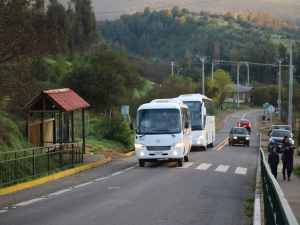 Bus y mini bus escolar del Colegio Agrícola de Cuncumén debutaron con nota 7