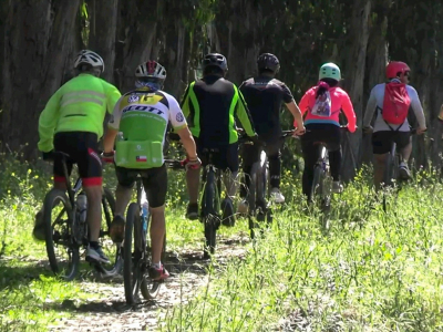 Taller municipal de mountain bike impulsa el deporte y la vida al aire libre en Llolleo