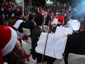 Un espectáculo de primer nivel fue el Concierto de Navidad en plaza de Llolleo