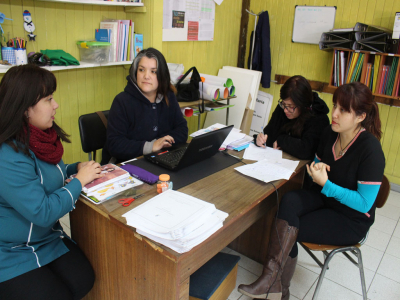 Apoyo de equipos profesionales logran reducir la deserci&oacute;n escolar en la comuna de San Antonio a un 3%