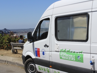 V&aacute;ndalos rompen neum&aacute;ticos de Cl&iacute;nica Veterinaria  M&oacute;vil