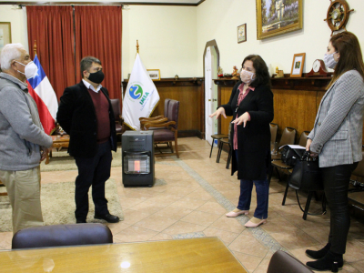 Llaman a estudiantes de 2&ordm; Medio a participar en encuesta