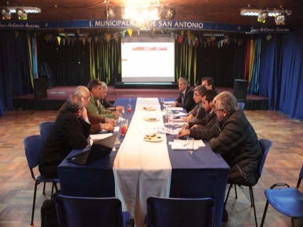 Primera Reuni&oacute;n Mesa Pesca Pel&aacute;gica San Antonio