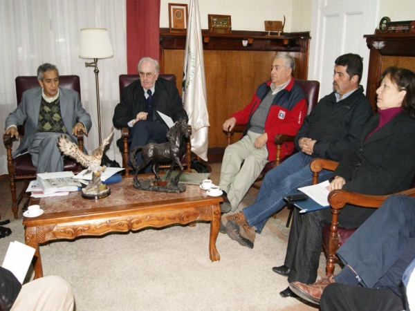 Ante amenaza de cesant&iacute;a  Municipalidad apoyar&aacute; a los trabajadores de sector Aduana 