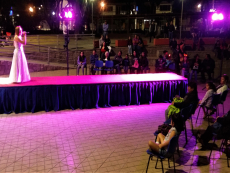 Municipalidad de San Antonio realiza gala musical navide&ntilde;a en plaza de Llolleo.&nbsp;